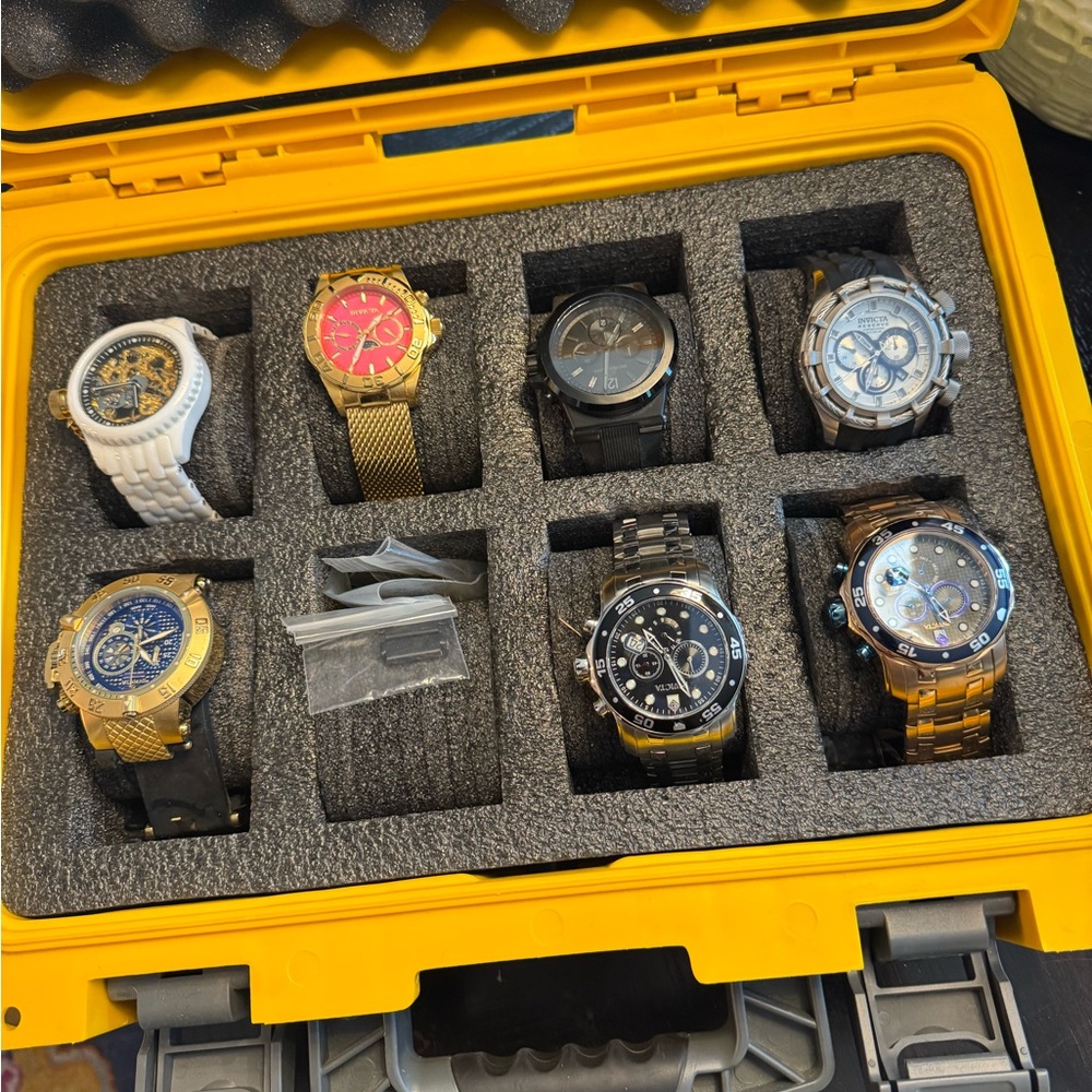 Invicta Watch Set in Yellow Case